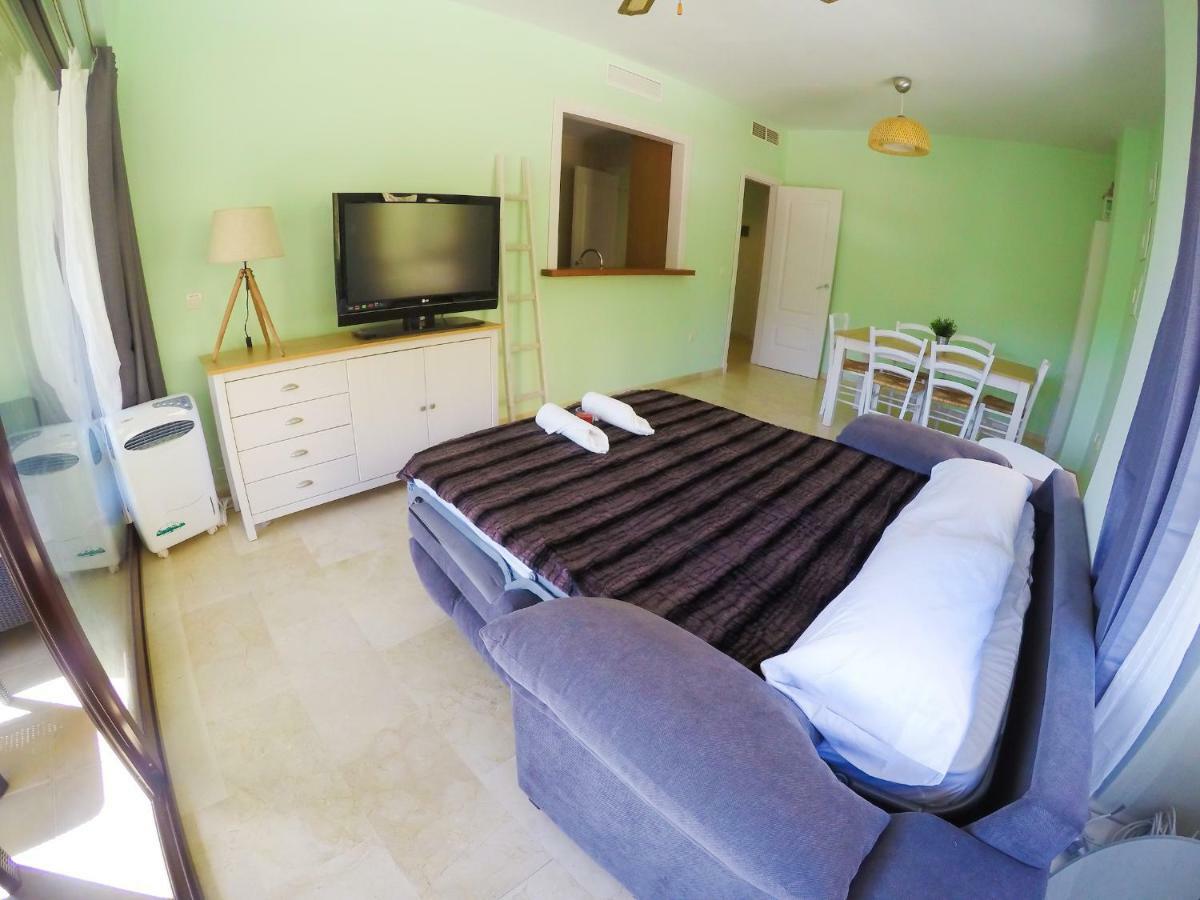 Burriana Beach Apartment Nerja Dış mekan fotoğraf